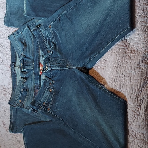 LUCKY BRAND JEANS -  BOOT CUT & SWEET STRAIGHT - YOU GET BOTH! SZ 2 -26 LIKE NEW - Picture 1 of 9
